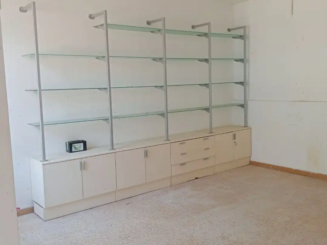 Business premises for sale in emili vendrell 3, imagen 11