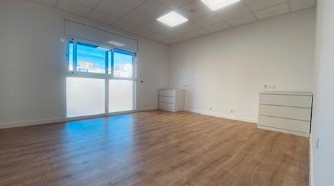 Foto 5 de Casa adosada en venta en Carretera de Castellar, Les Arenes - La Grípia  Can Montllor, Barcelona