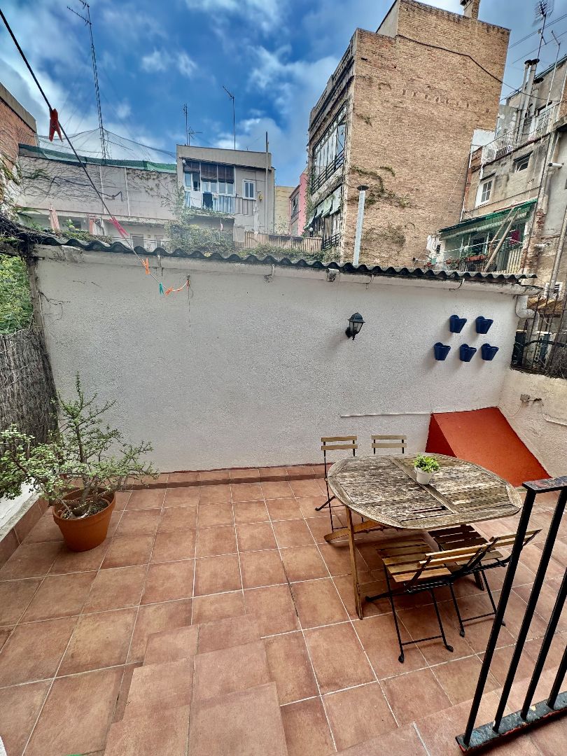 Terrassa de Pis en venda en  Barcelona Capital amb Parquet, Terrassa i Forn