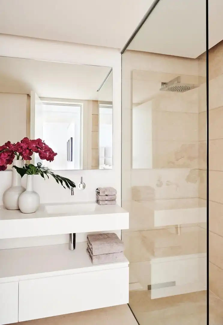 Badezimmer von Wohnungen zum Verkauf in Ojén mit Terrasse