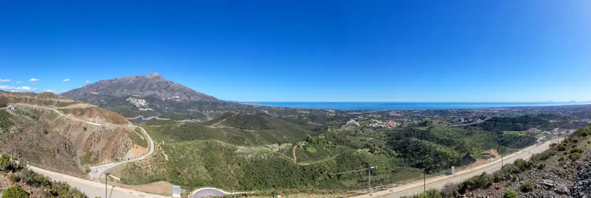 Vista exterior de Planta baja en venta en Benahavís con Aire acondicionado, Jardín privado y Terraza