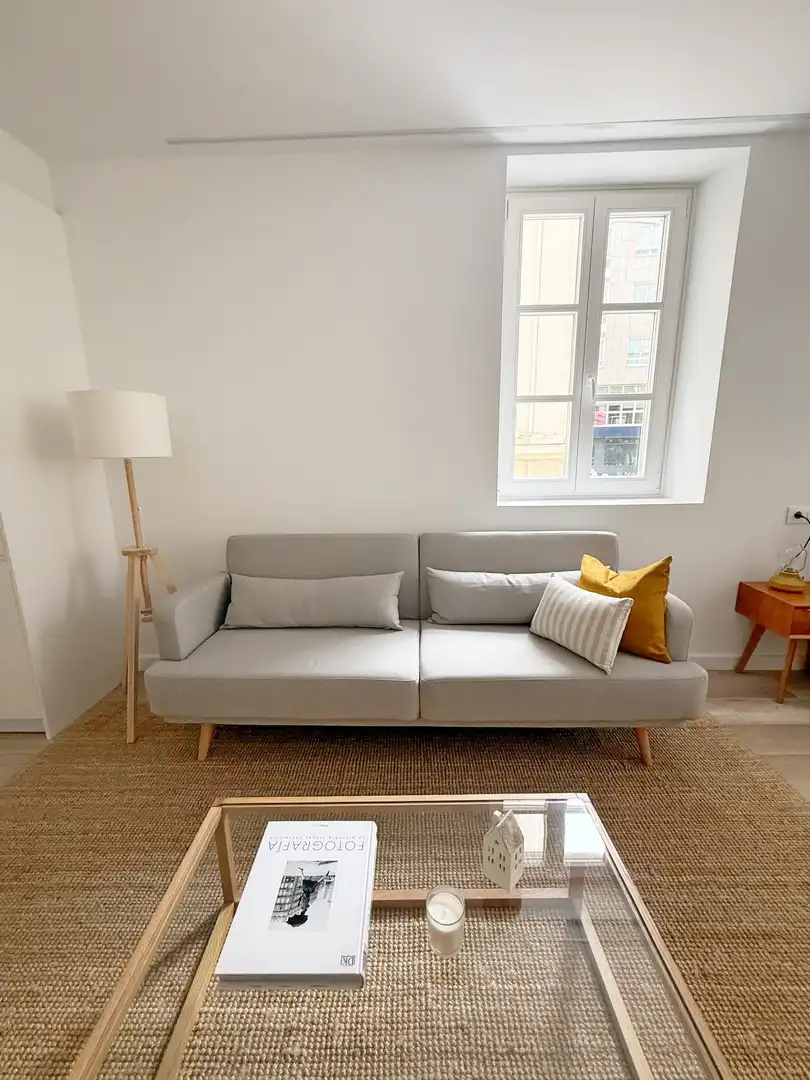 Sala de estar de Loft de alquiler en A Coruña Capital  con Calefacción y Amueblado