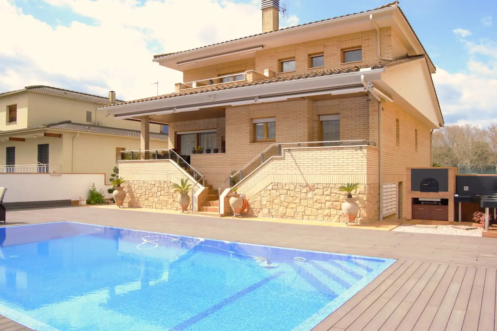 Piscina de Casa o xalet en venda en Banyoles amb Aire condicionat, Calefacció i Terrassa