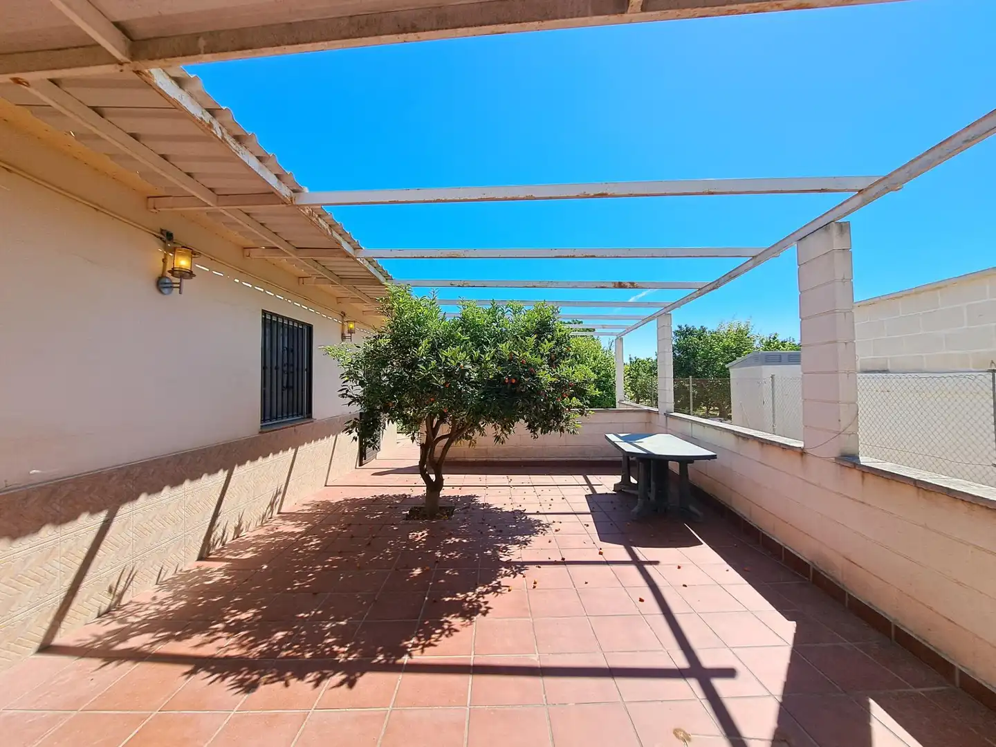 Terrace of Country homes for sale in Benicull de Xúquer  with Air Conditioner, Heating and Private garden