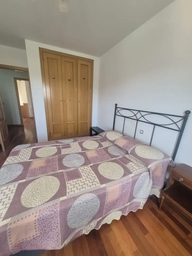 Habitación de Casa o chalet de alquiler en Ávila con Calefacción y Amueblado