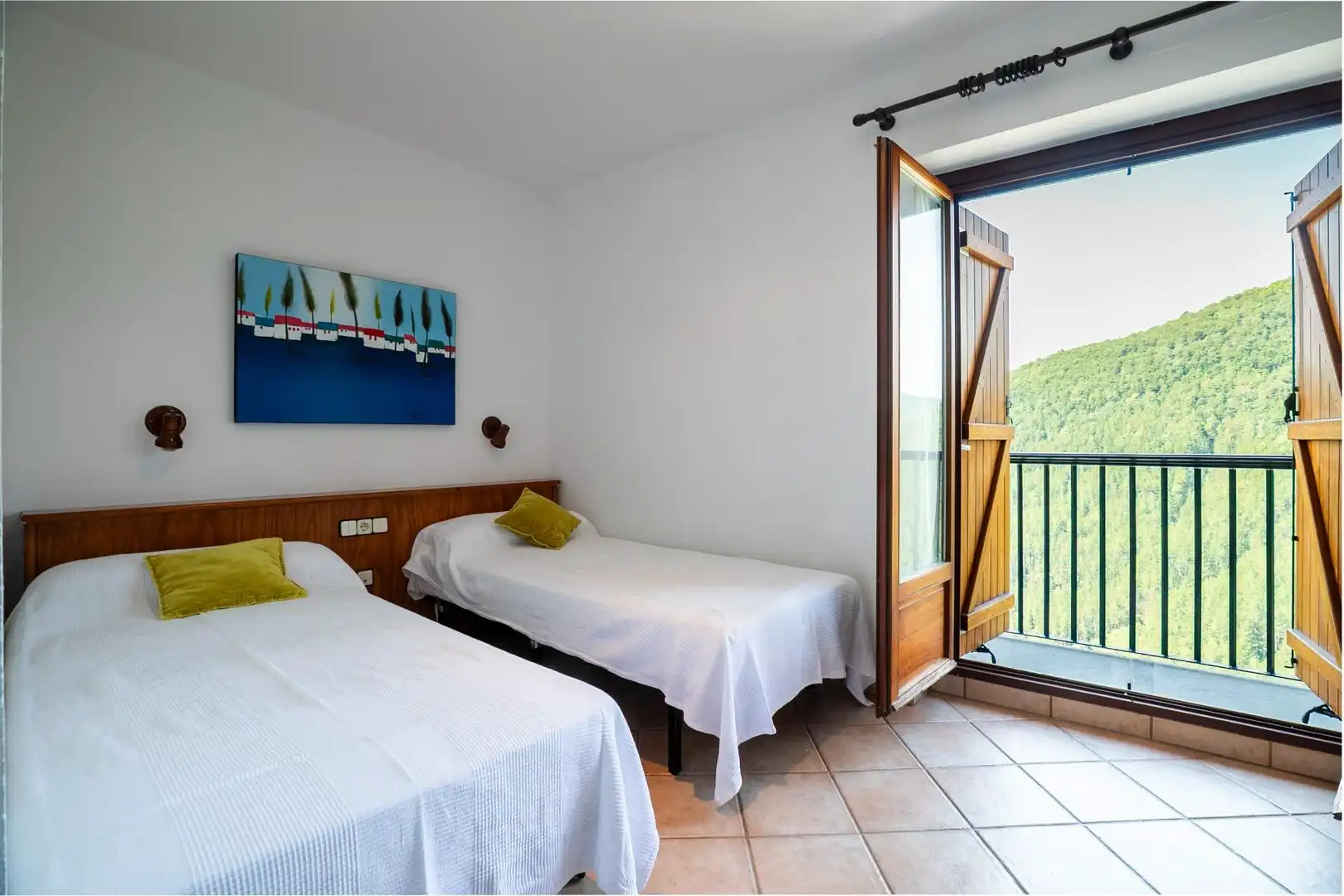 Dormitori de Casa o xalet en venda en Boltaña amb Calefacció, Terrassa i Moblat
