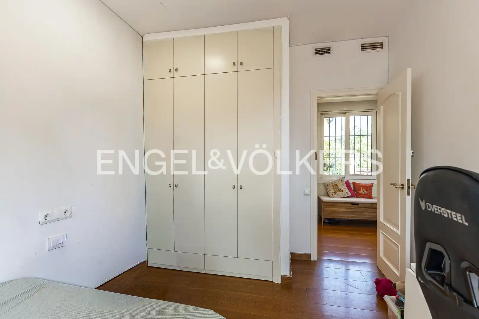 Bedroom of Country homes for sale in Vilanova i la Geltrú  with Air Conditioner, Heating and Private garden