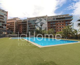 Piscina de Apartament en venda en Paterna amb Aire condicionat i Terrassa