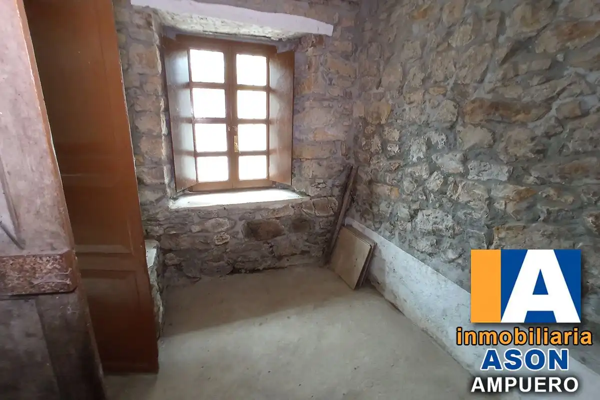 Casa adosada en venta en Ampuero con Jardín privado y Balcón