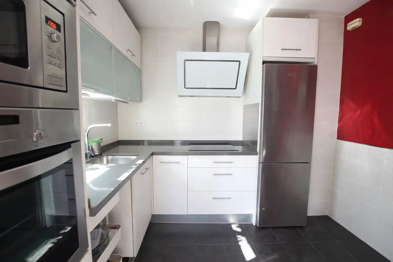 Küche von Wohnung zum Verkauf in Jerez de la Frontera mit Klimaanlage, Parkett und Terrasse
