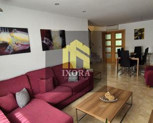 Living room of House or chalet for sale in Linares  with Air Conditioner and Swimming Pool