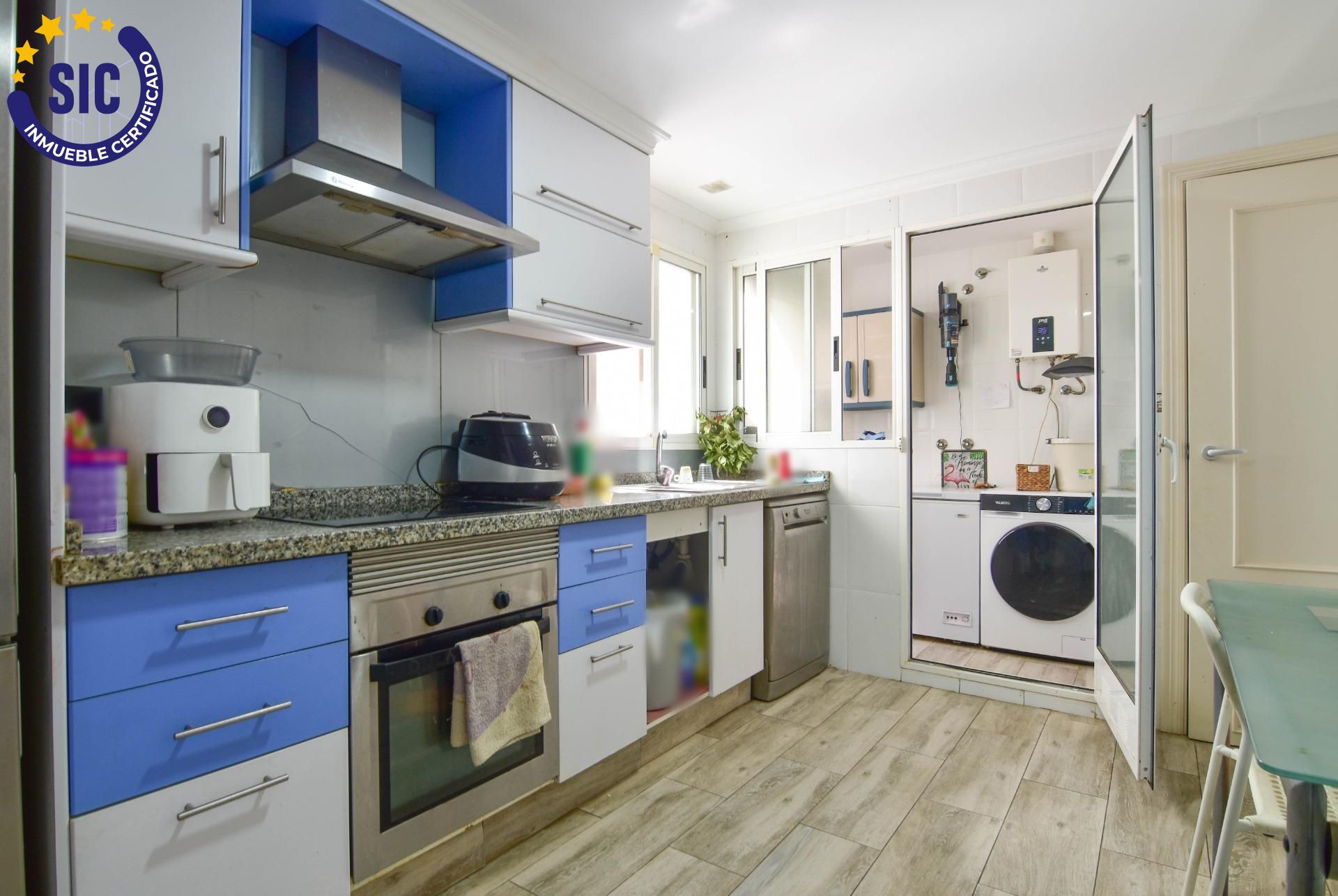 Kitchen of Flat for sale in Paiporta  with Air Conditioner and Storage room