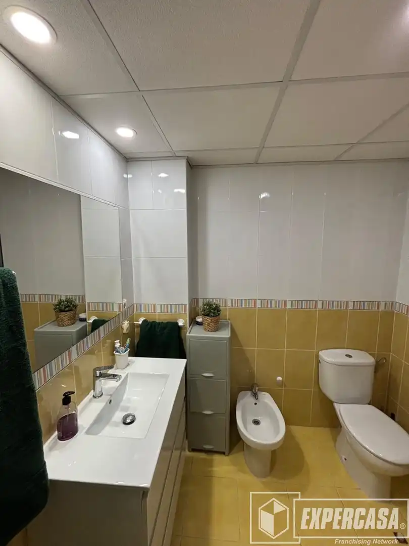 Bathroom of Flat for sale in Albal  with Terrace and Storage room