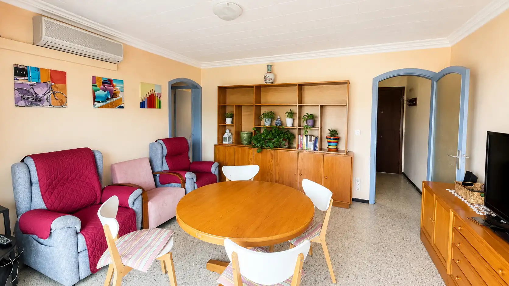 Dining room of Flat for sale in Figueres  with Air Conditioner, Heating and Furnished