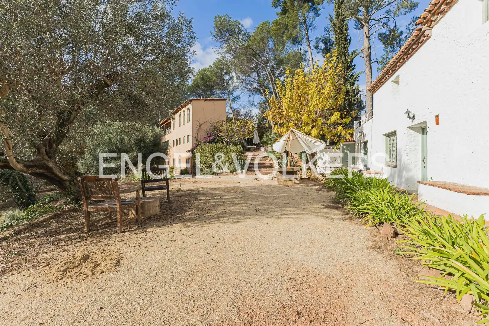 Exterior view of Country homes for sale in La Palma de Cervelló  with Heating and Private garden