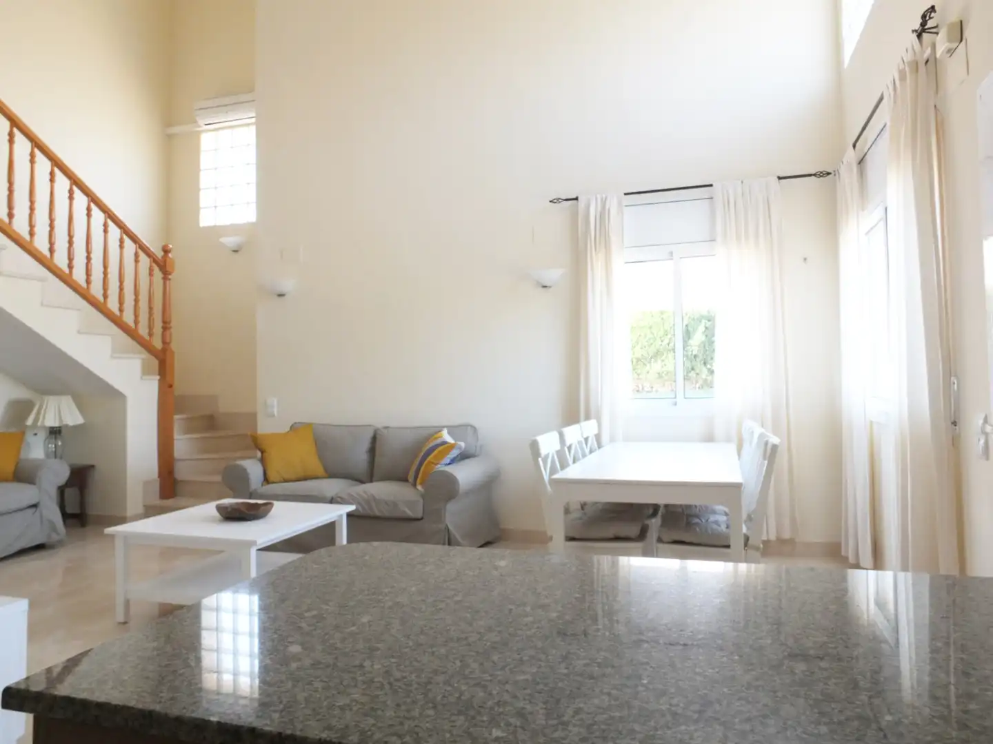 Villa mit Terrasse zum Verkauf in Carrer Catalunya 763, imagen 5