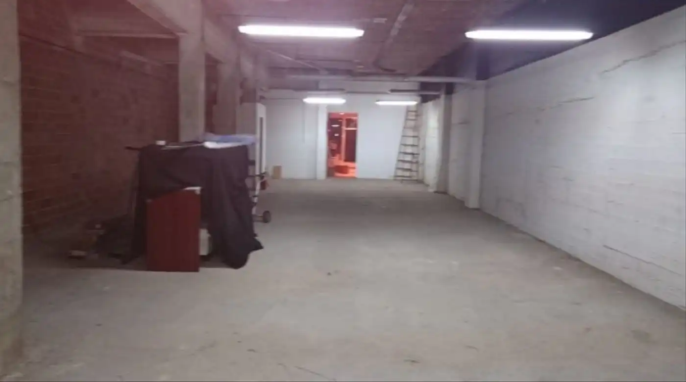 Local comercial en venta en Santa Perpètua de Mogoda, imagen 3