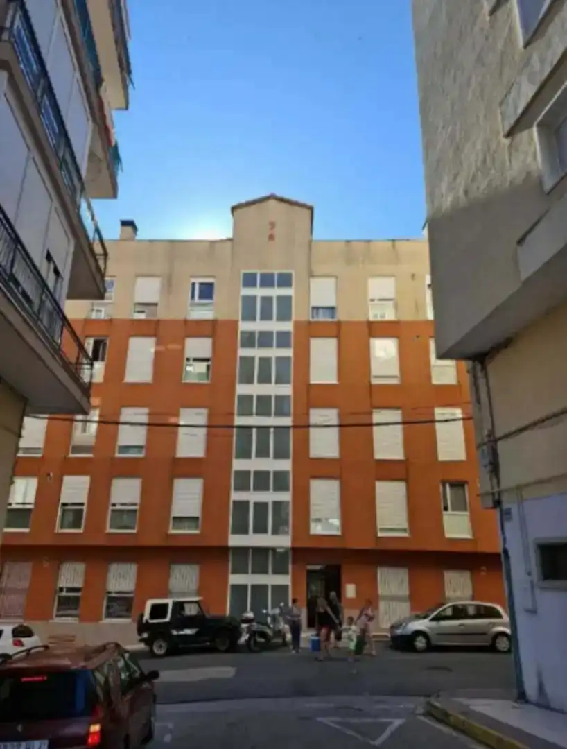 Vista exterior de Pis en venda en Béjar amb Parquet, Moblat i Rentadora