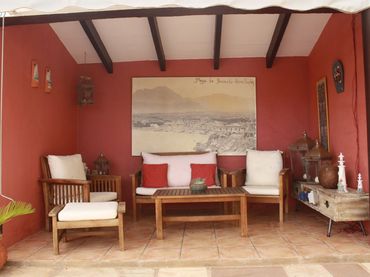 House with pool for sale in Escandinavia - Cautivador