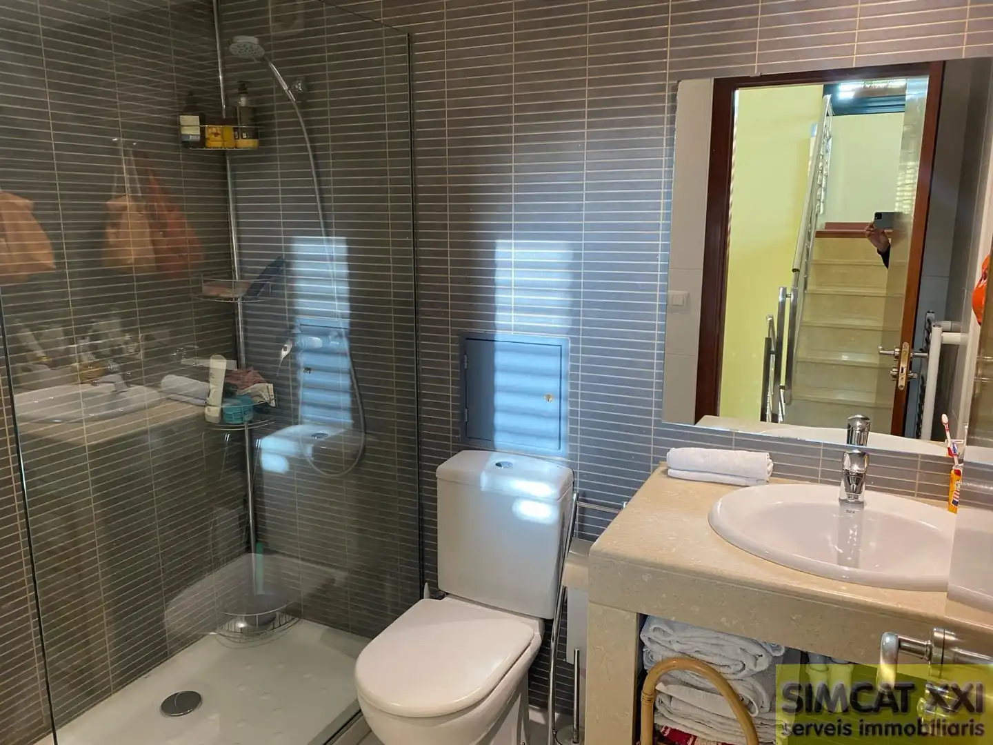 Baño de Casa adosada en venta en Navata con Aire acondicionado, Calefacción y Parquet