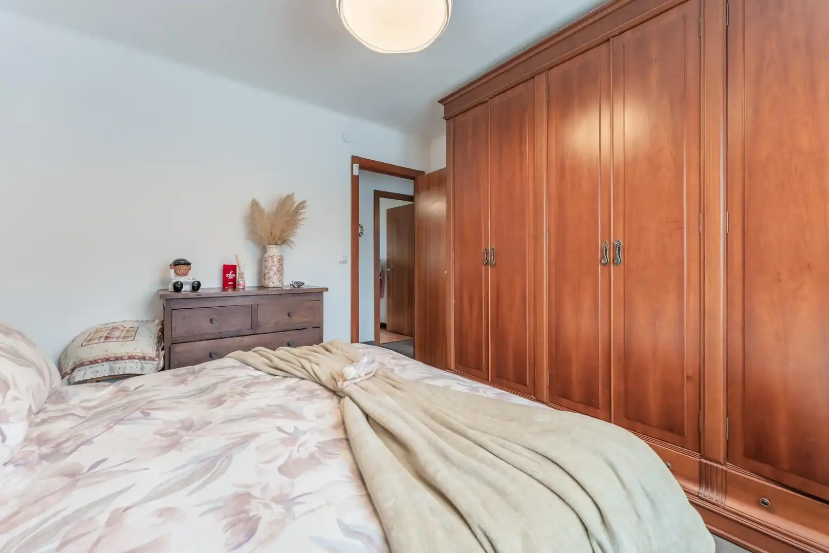 Habitación de Casa adosada en venta en Bigues i Riells del Fai con Aire acondicionado, Calefacción y Jardín privado