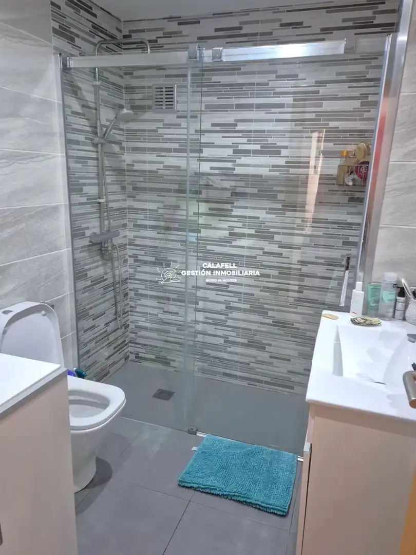Baño de Piso en venta en Calafell con Calefacción, Terraza y Trastero