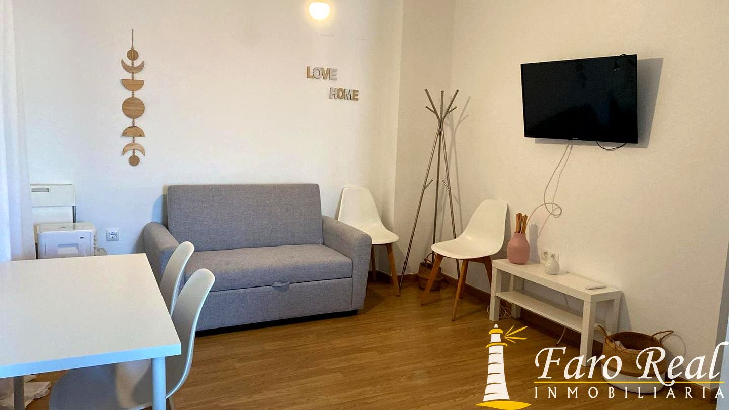 Sala d'estar de Apartament de lloguer en Sanlúcar de Barrameda amb Moblat