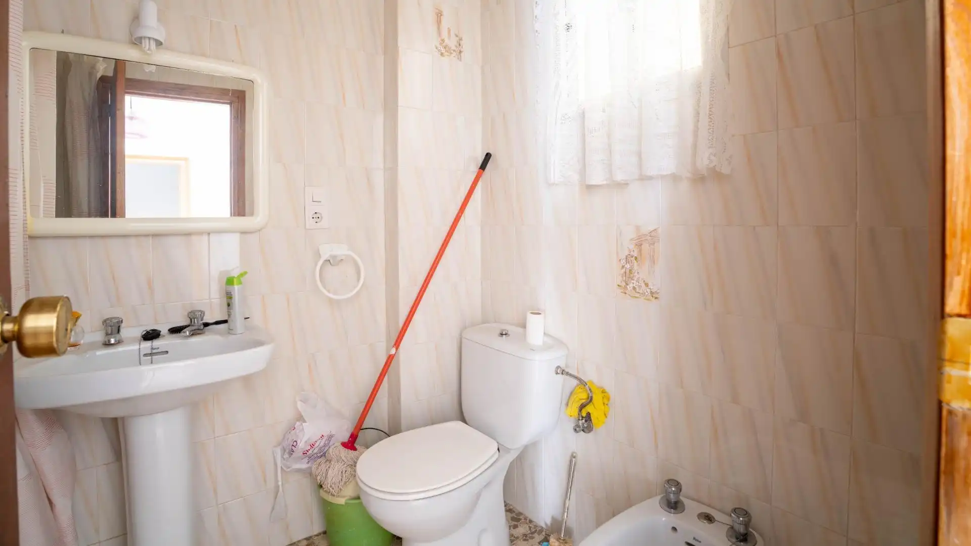 Bany de Apartament en venda en Tolox