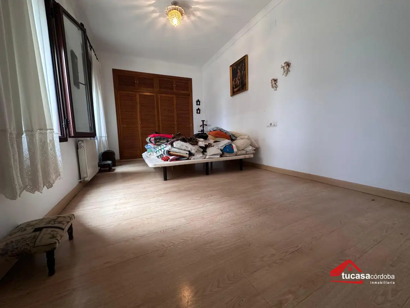 Habitación de Planta baja en venta en Córdoba con Parquet y Terraza
