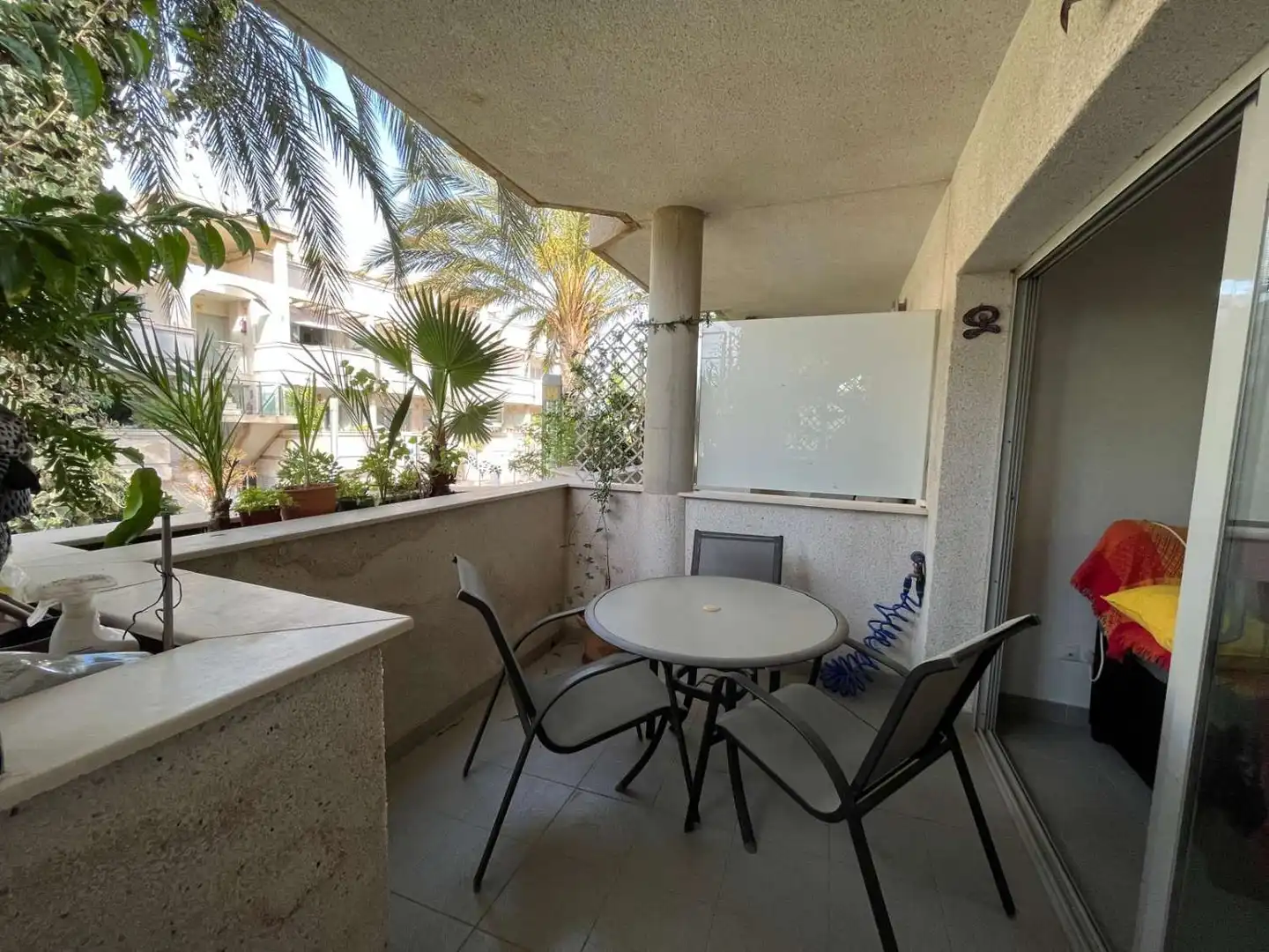 Terrasse von Wohnungen zum Verkauf in Cuevas del Almanzora mit Klimaanlage, Heizung und Terrasse