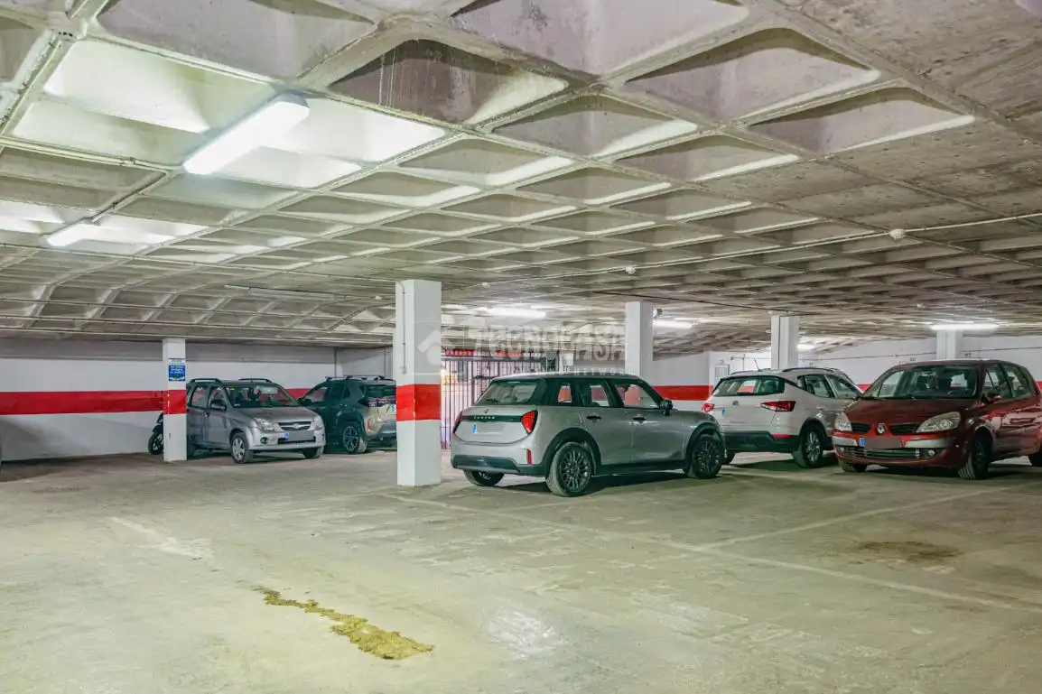 Parking de Garaje en venta en Granada