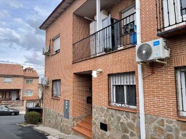 Duplex in vendita a Torrejon esq. Carnicerias