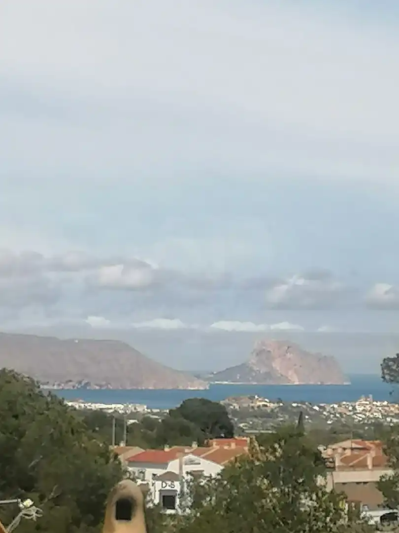 Vista exterior de Casa o xalet en venda en La Nucia amb Aire condicionat, Calefacció i Terrassa