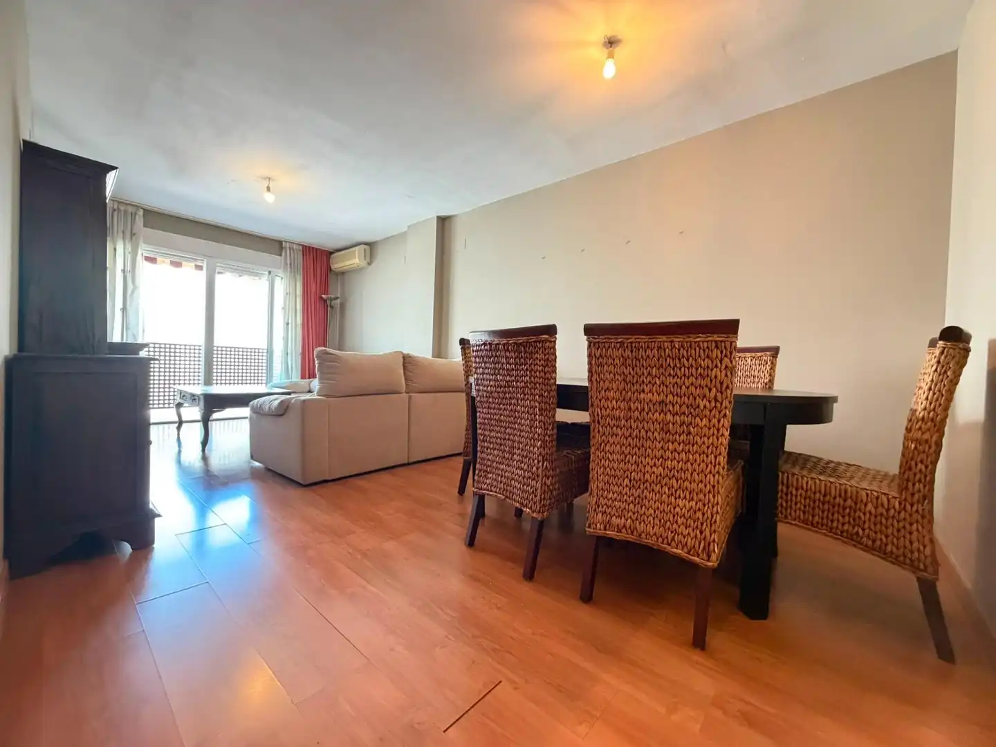 Sala d'estar de Pis en venda en Alicante / Alacant amb Aire condicionat, Parquet i Traster