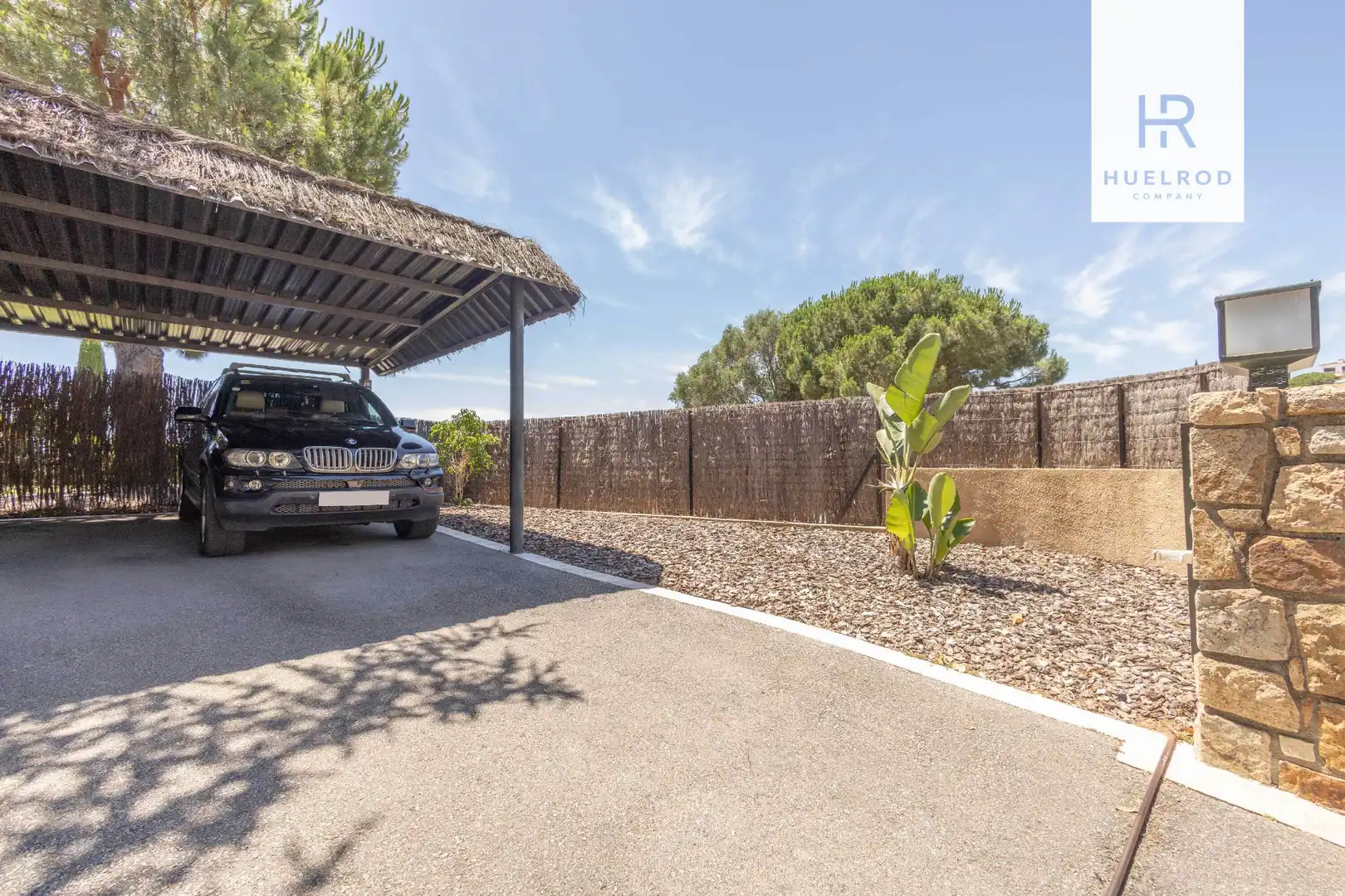Parkplatz von Haus oder Chalet zum Verkauf in Sant Vicenç de Montalt mit Klimaanlage, Heizung und Privatgarten