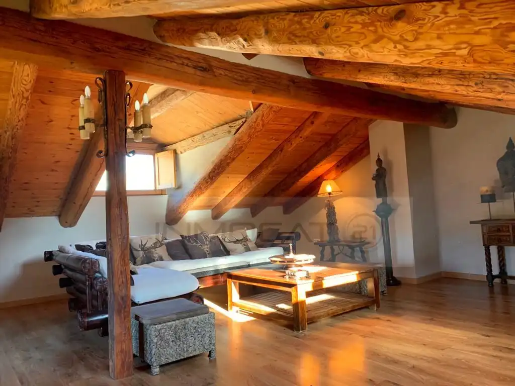 Sala de estar de Casa o chalet en venta en Abella de la Conca con Calefacción, Terraza y Amueblado