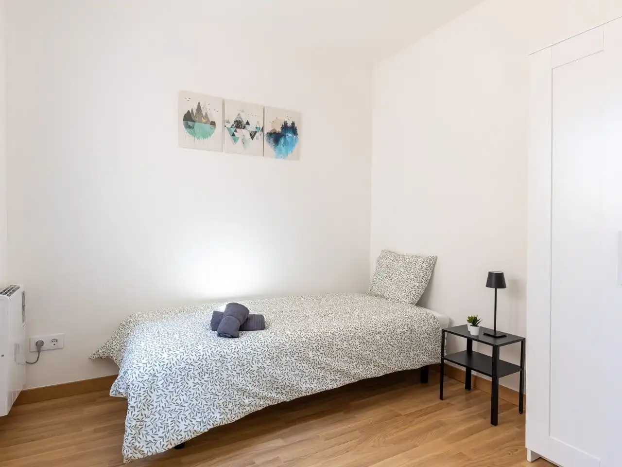 Dormitori de Pis en venda en Terrassa amb Aire condicionat i Terrassa
