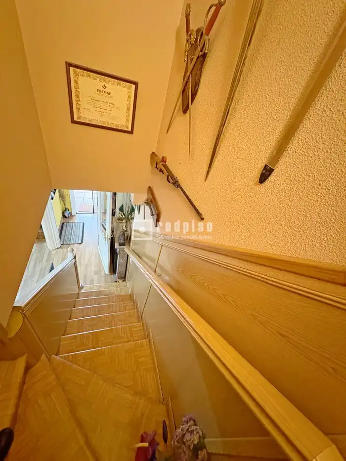 Houses for sale in Madrid  with Air Conditioner and Heating