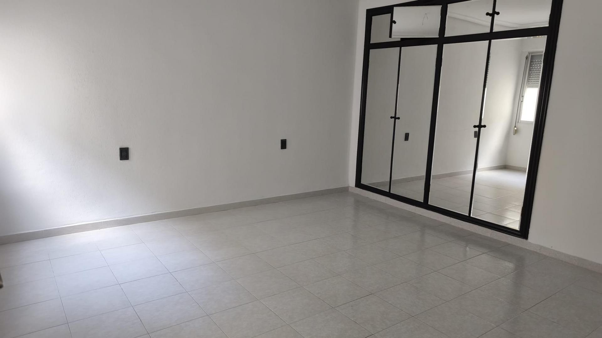 Flat for sale in Parque Geólogo José Royo Gómez, Este