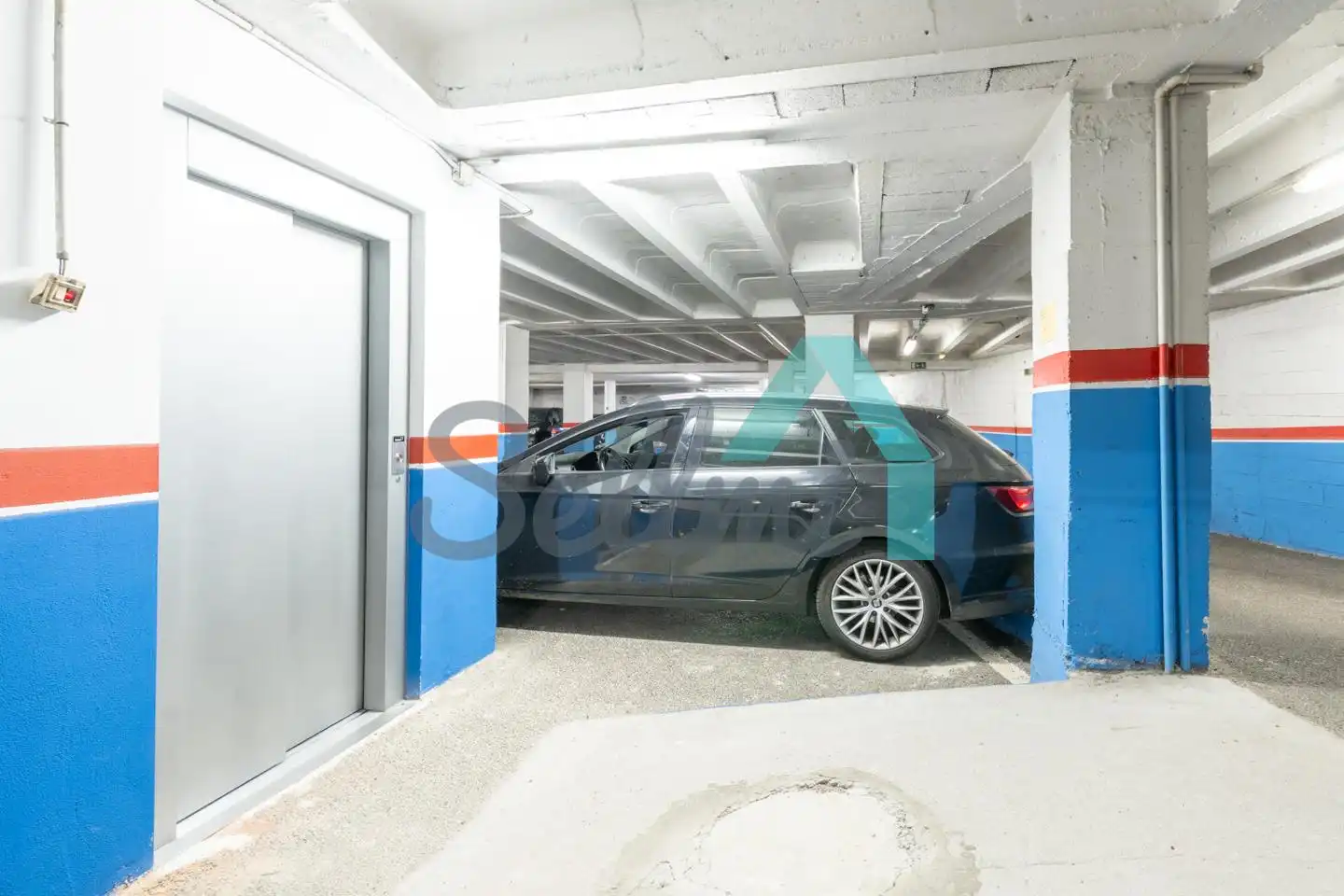 Parkplatz zum Verkauf in Muñoz Degraín, imagen 4