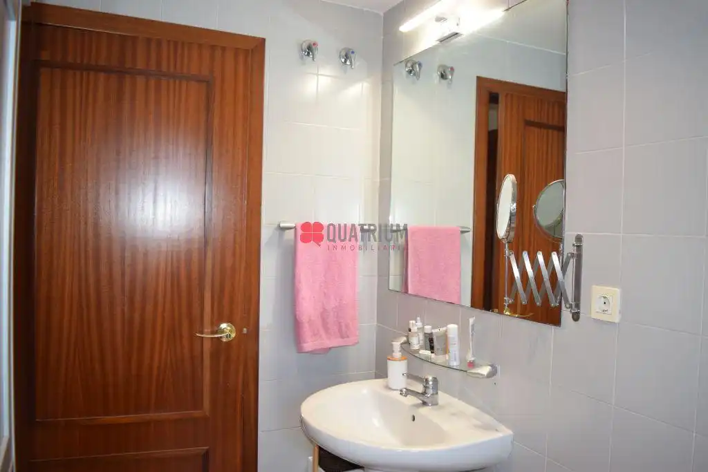 Duplex con ascensore in vendita a Simón Bolivar, imagen 18