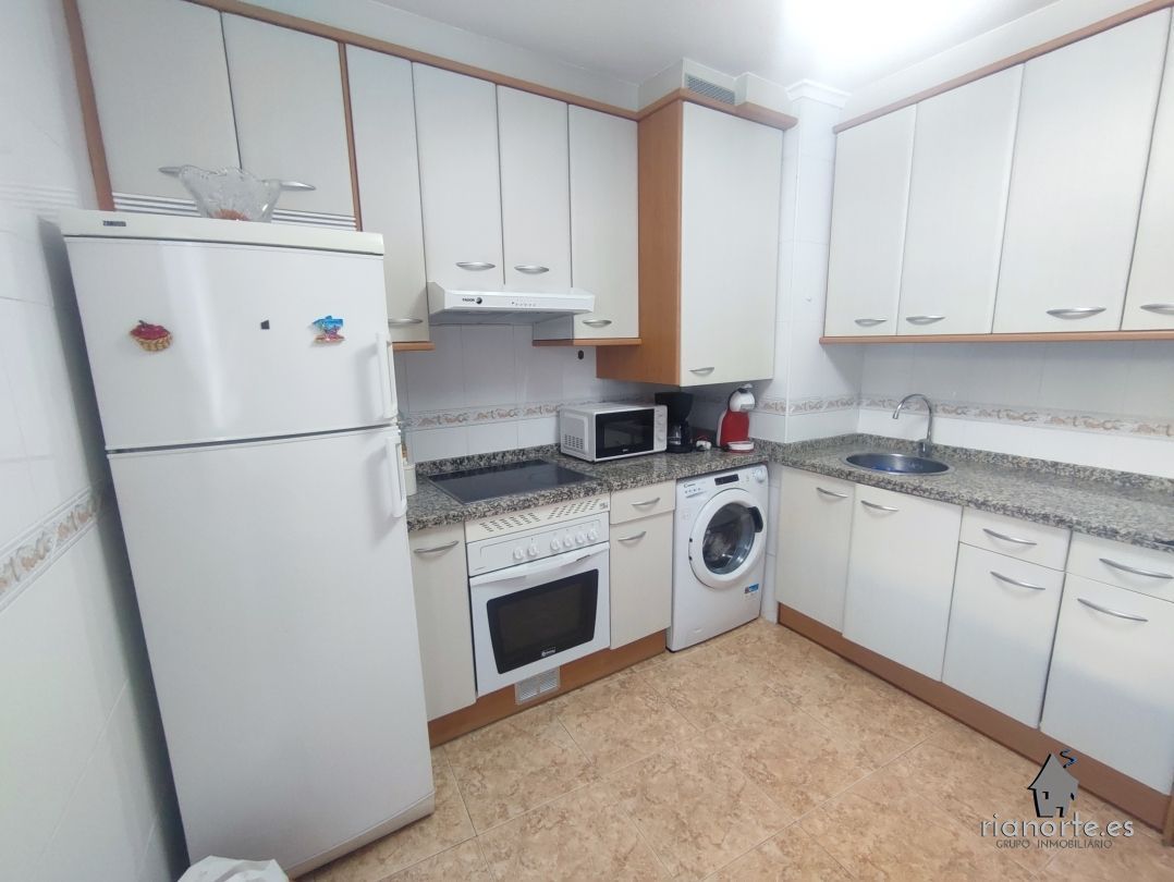 Kitchen of Flat to rent in Langreo  with Heating