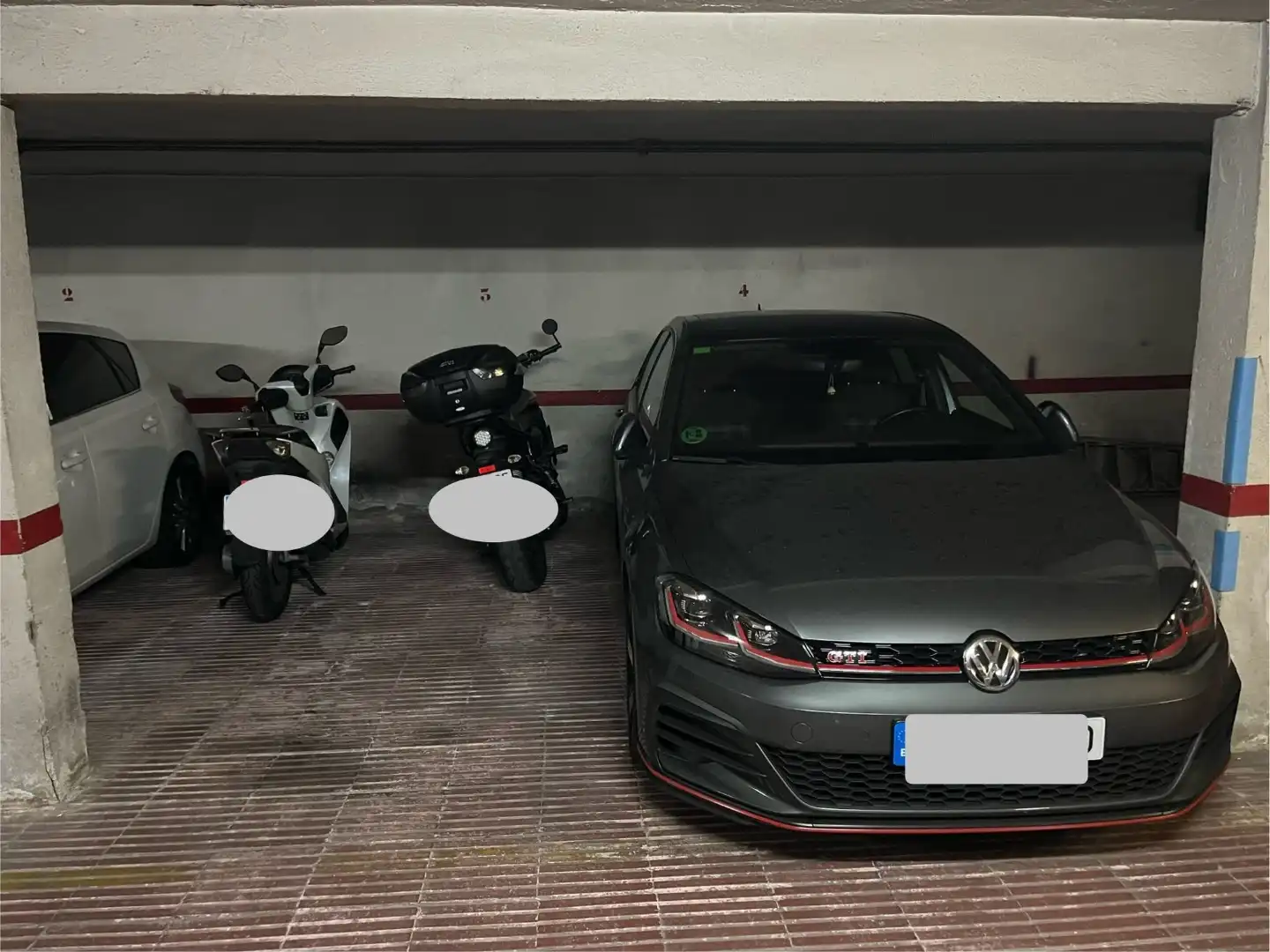Parcheggio in vendita a Bac de roda 85