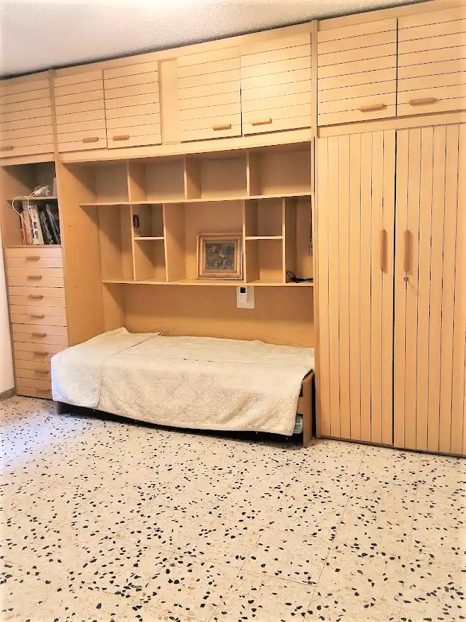 Flat for sale in Instituts - Universitat