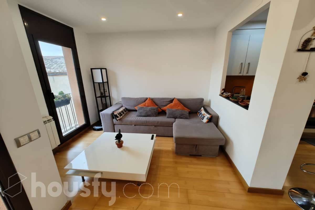 Duplex to rent in Carrer Germans Bach, Sant Esteve Sesrovires