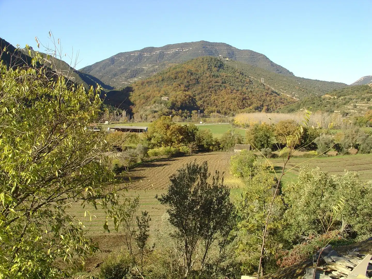 Terreni e lotti in vendita a Boltaña, imagen 2