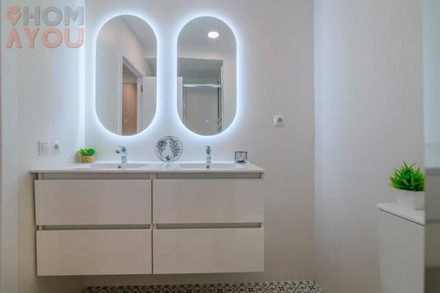 Piso en Venta en  MAS CASANOVAS en El Baix Guinardó