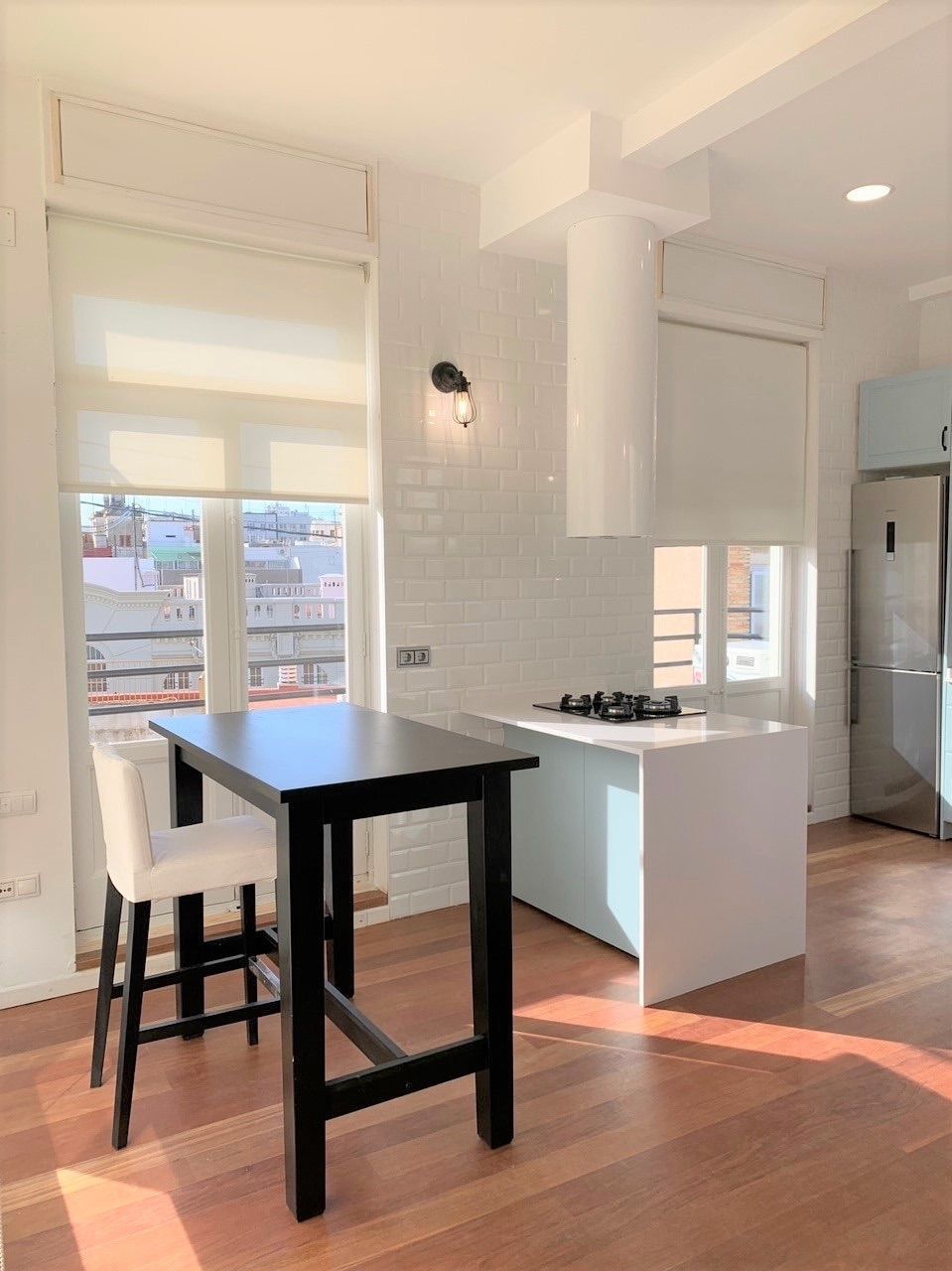 Kitchen of Flat for sale in  Valencia Capital  with Air Conditioner, Heating and Terrace