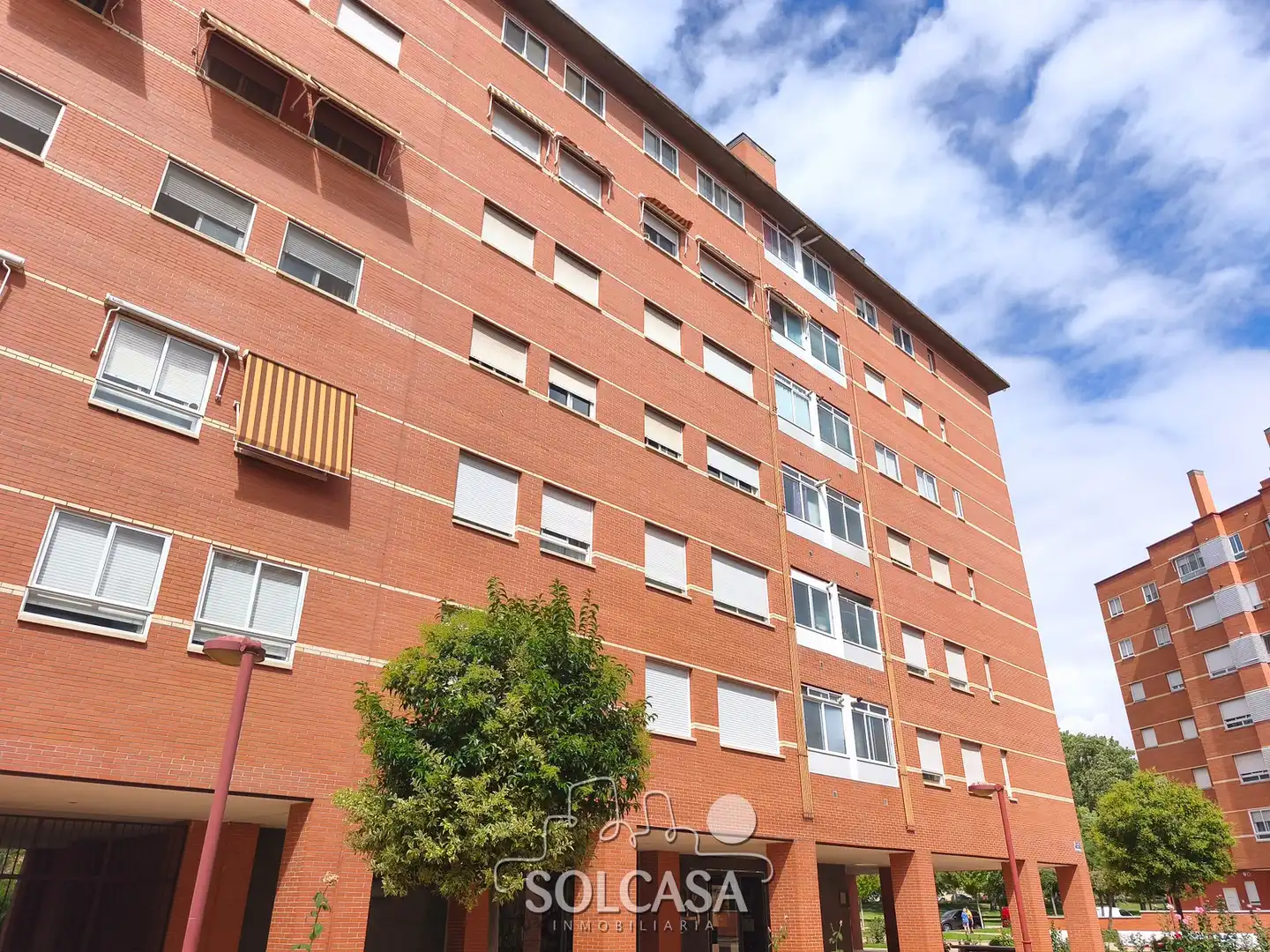 Vista exterior de Pis en venda en Valladolid amb Calefacció, Parquet i Traster