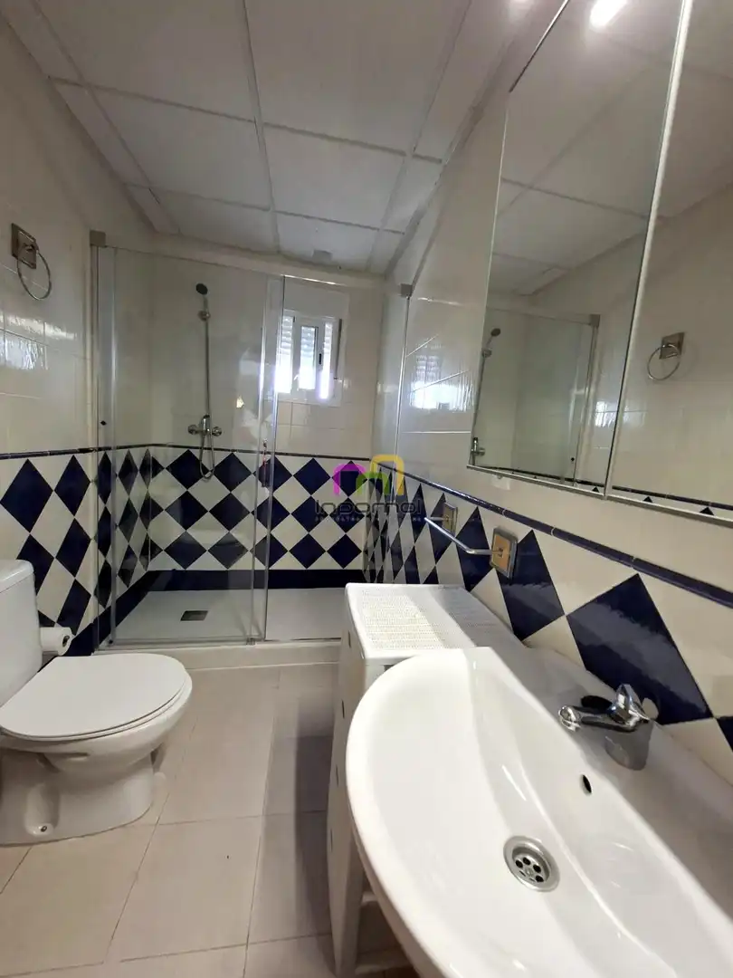 Bathroom of Apartments for sale in Badajoz  with Heating